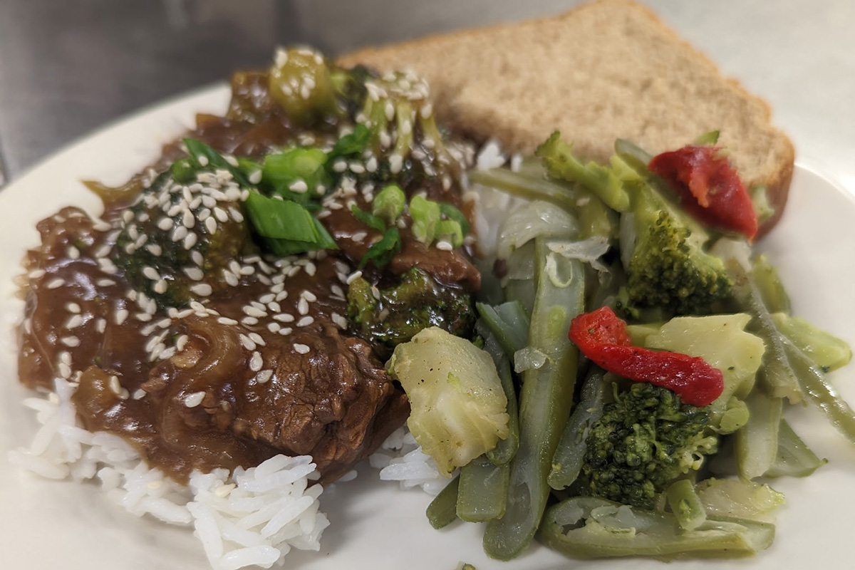 Beef dinner on rice with vegetables at Autumn Wind Assisted Living and Memory Care.